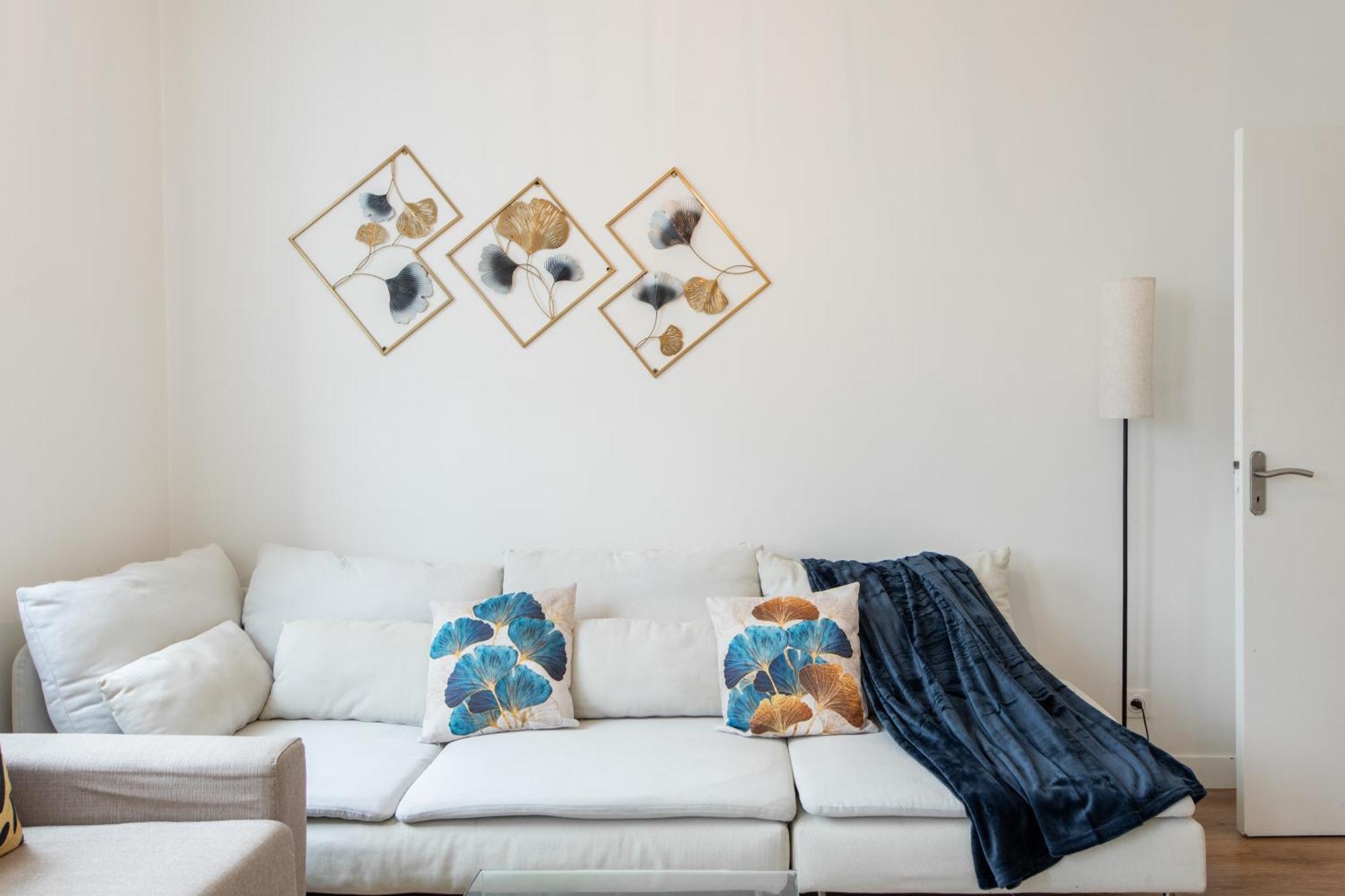 Spacious And Bright 2-Bedroom Large Apartment Very Close To Paris - Near Metro بولونِ بييانكور المظهر الخارجي الصورة