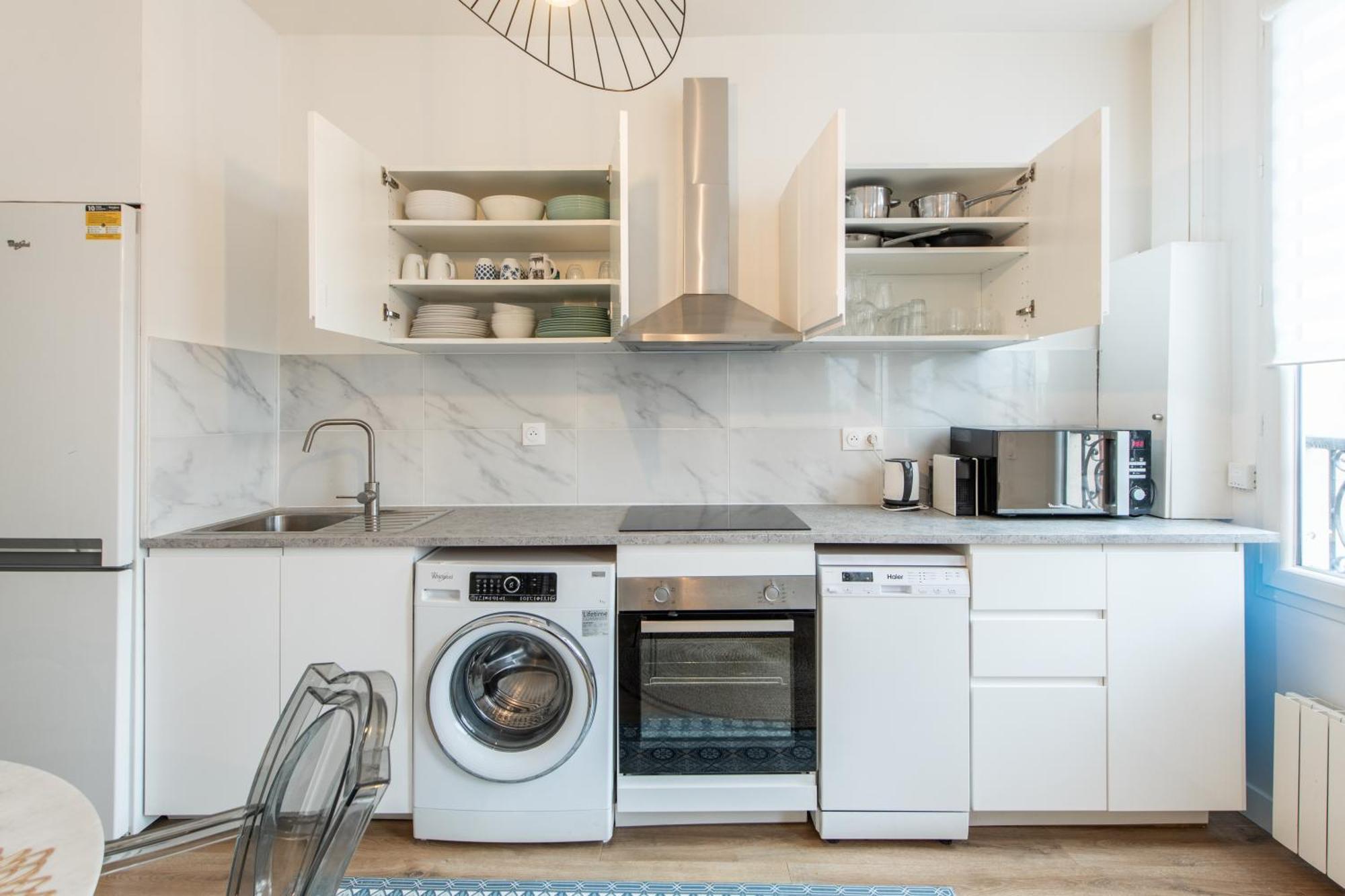 Spacious And Bright 2-Bedroom Large Apartment Very Close To Paris - Near Metro بولونِ بييانكور المظهر الخارجي الصورة