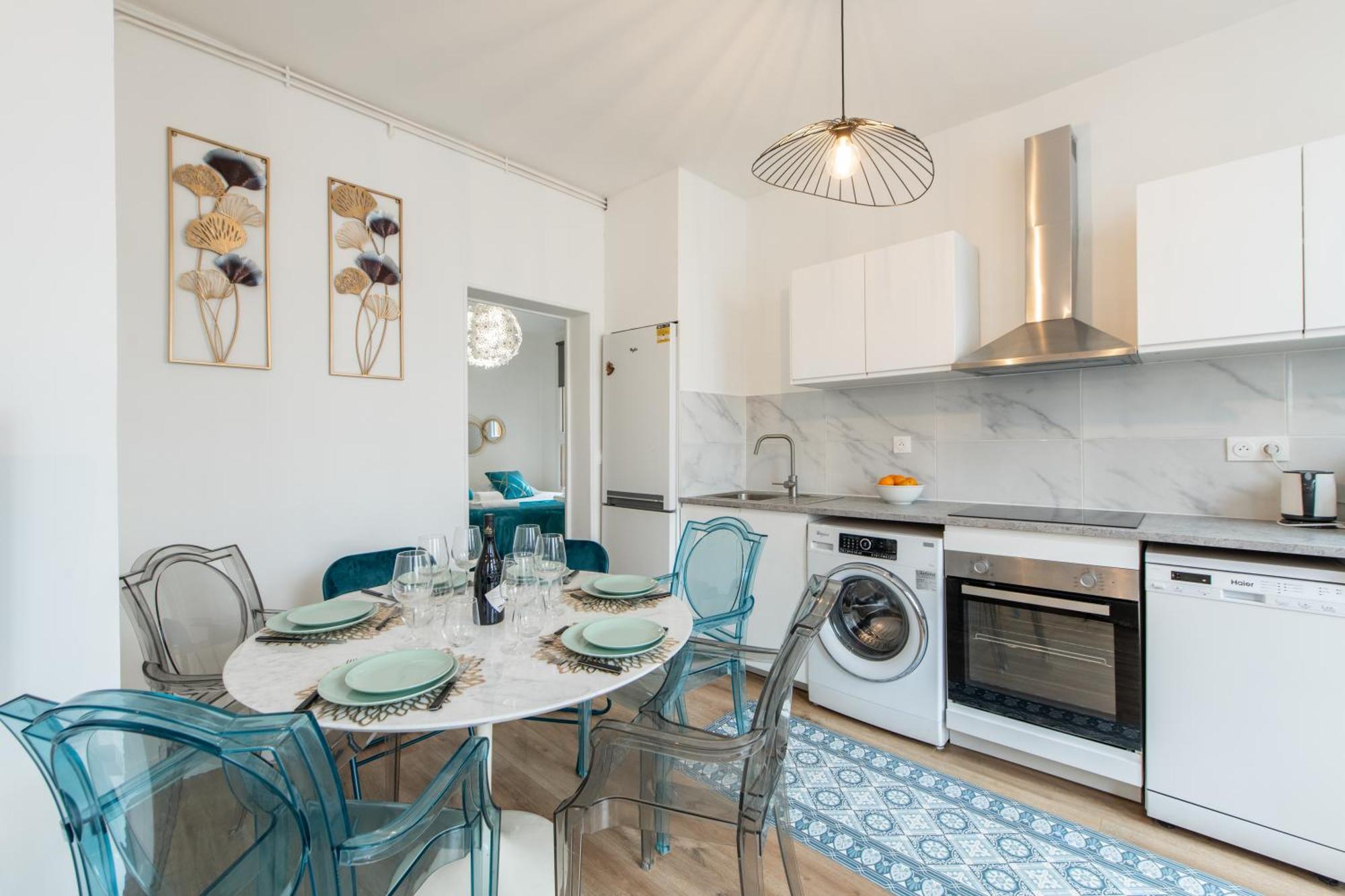 Spacious And Bright 2-Bedroom Large Apartment Very Close To Paris - Near Metro بولونِ بييانكور المظهر الخارجي الصورة